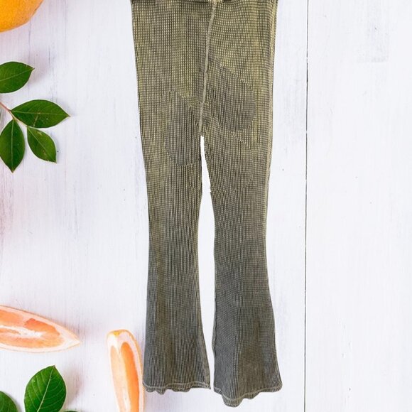 Wild Fable ButterBliss High-Waist Flared Thermal Leggings - Picture 5 of 7